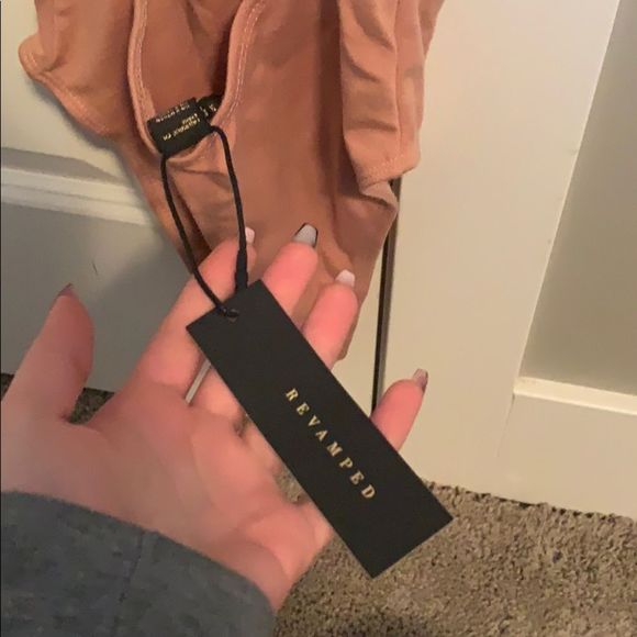 Revamped body suit open back! BNWT XS - Picture 3 of 5